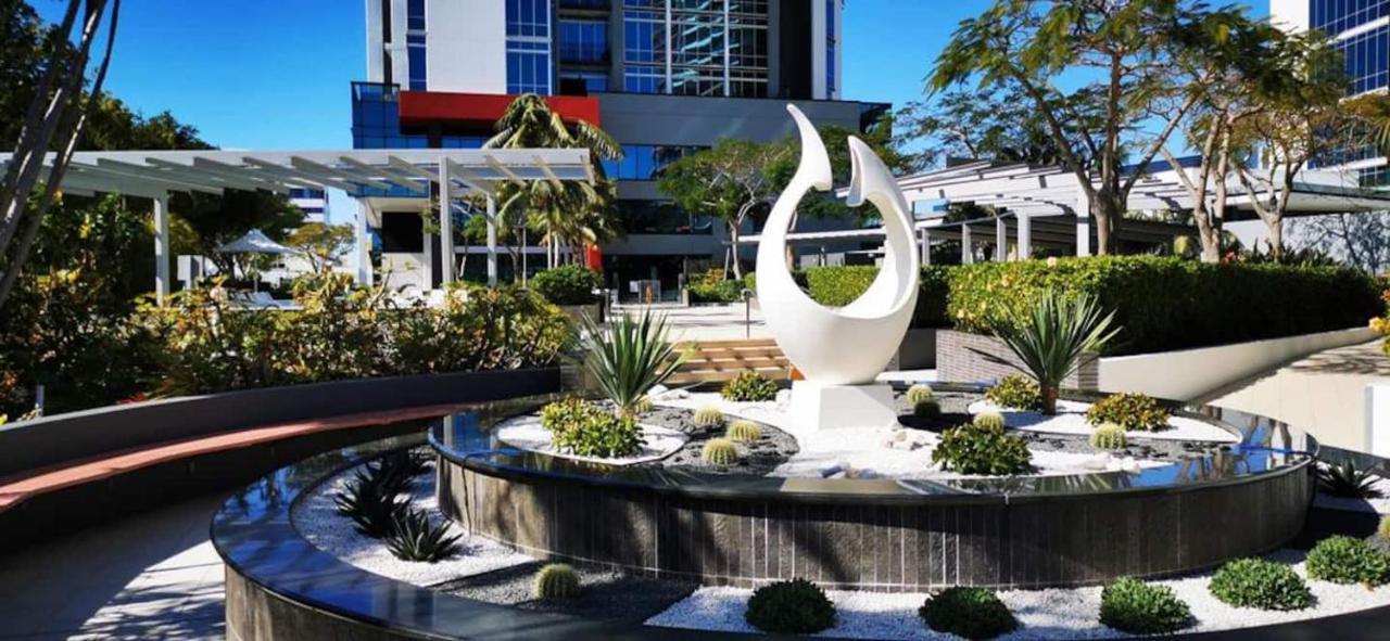 Three-Bedroom Apartment With Amazing View Near Surfers Paradise Gold Coast Luaran gambar